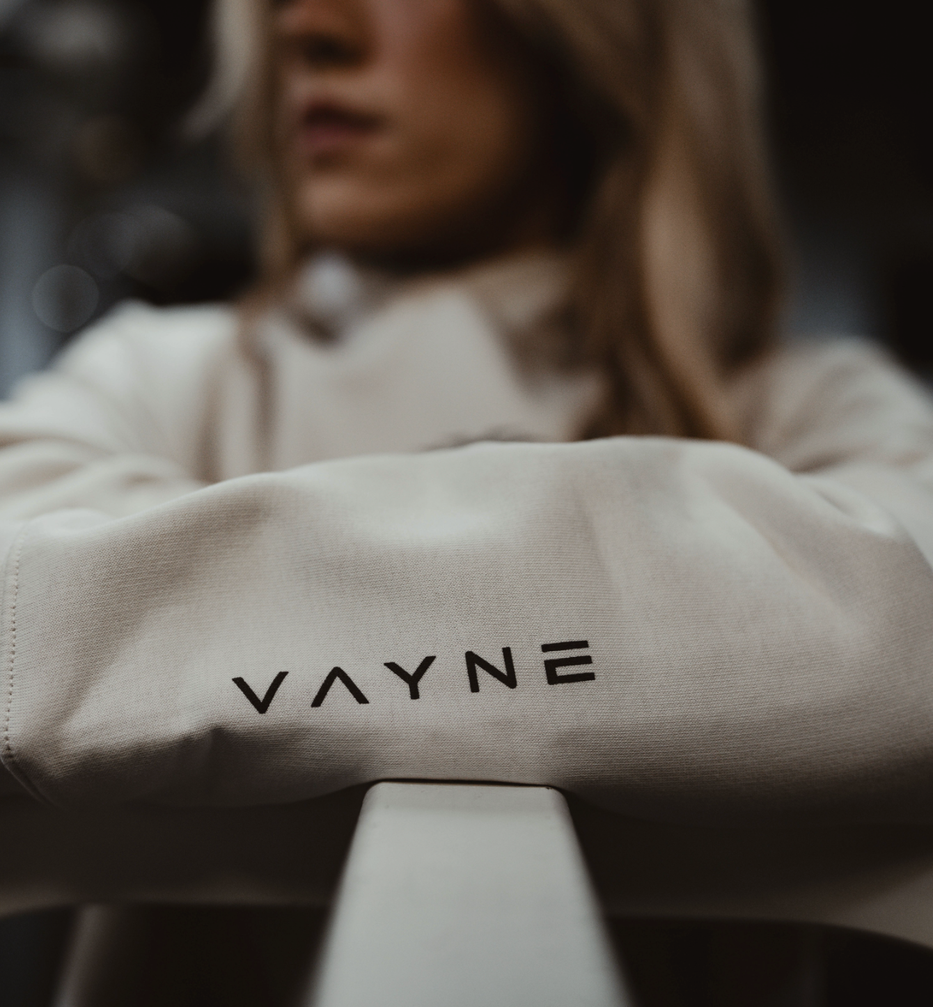 Vayne Legacy Women's Crop Hoodie